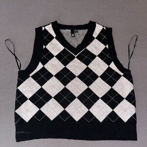 GARAGE Sweater Vest Black/White